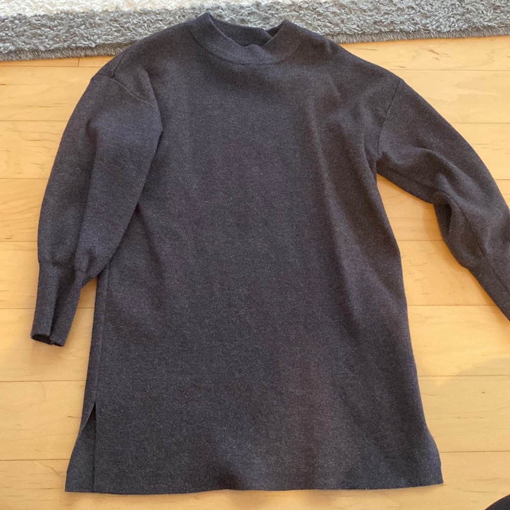 Zara charcoal gray sweater size 6